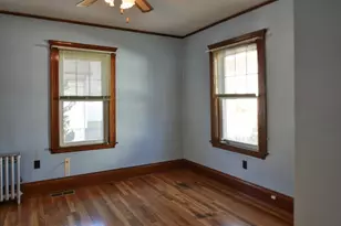 16 Glenwood Ave, Medford, MA 02155 - Photo 9