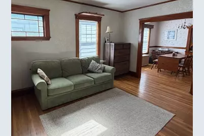 16 Glenwood Ave, Medford, MA 02155 - Photo 5