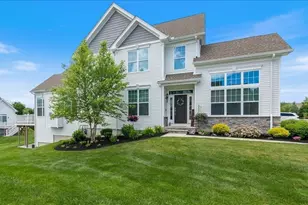 11 Hummingbird Wy, Methuen, MA 01844 - Photo 3