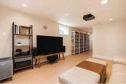 9 Seagrave #1, Cambridge, MA 02140 - Photo 13