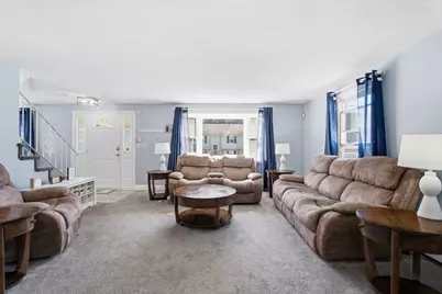 137 Maplewood Rd, Lynn, MA 01904 - Photo 9
