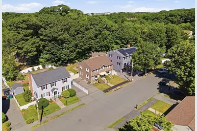 137 Maplewood Rd, Lynn, MA 01904 - Photo 35