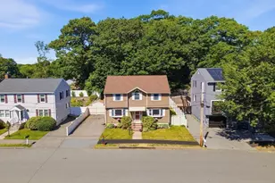 137 Maplewood Rd, Lynn, MA 01904 - Photo 33