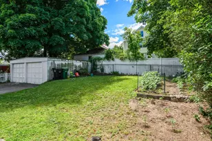 55-57 York Ave, Watertown, MA 02472 - Photo 15
