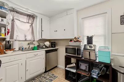 55-57 York Ave, Watertown, MA 02472 - Photo 7