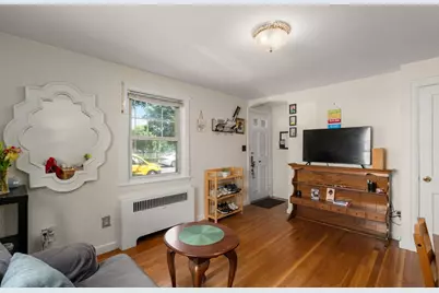55-57 York Ave, Watertown, MA 02472 - Photo 5