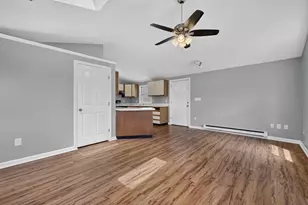 156 Pilgrim Ave, Worcester, MA 01604 - Photo 5