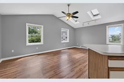 156 Pilgrim Ave, Worcester, MA 01604 - Photo 3