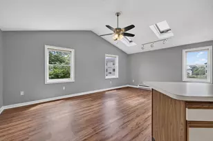 156 Pilgrim Ave, Worcester, MA 01604 - Photo 3