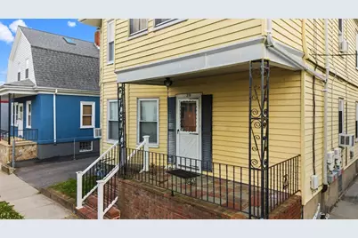 218 Bates St, New Bedford, MA 02745 - Photo 5