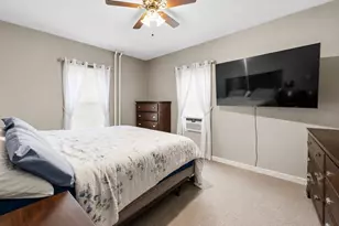 218 Bates St, New Bedford, MA 02745 - Photo 27