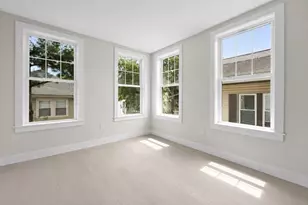 122 Corinthian Rd, Somerville, MA 02144 - Photo 5