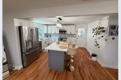 643 Boston St, Lynn, MA 01905 - Photo 5