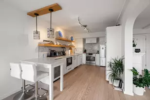 1731 Beacon St, Brookline, MA 02445 - Photo 9