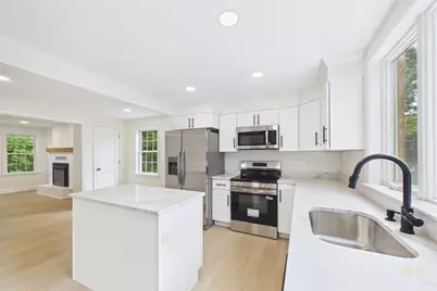 159 County St, Lakeville, MA 02347 - Photo 17