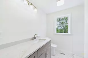 159 County St, Lakeville, MA 02347 - Photo 25