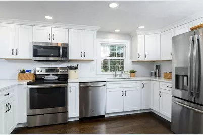 2 Crescent Ter, Ware, MA 01082 - Photo 11