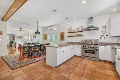 94 Pleasant Street, Mansfield, MA 02048 - Photo 9