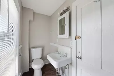90 Walnut St, Chicopee, MA 01020 - Photo 27