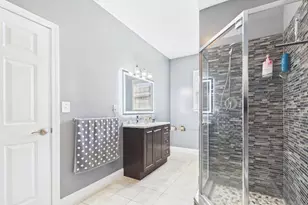 19 Abington Ln, Fall River, MA 02721 - Photo 29