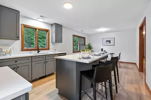 89 Sugarloaf St, Deerfield, MA 01373 - Photo 5