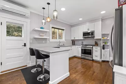 62 Atherton Rd. #A, Brookline, MA 02446 - Photo 3
