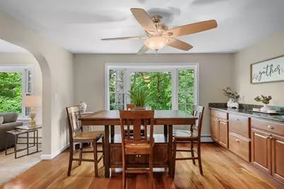 10 Grandview Rd, Reading, MA 01867 - Photo 13