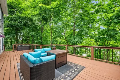 10 Grandview Rd, Reading, MA 01867 - Photo 7