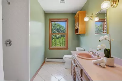 45 Mendon Street, Upton, MA 01568 - Photo 25