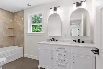 60 Neillian Street #60, Bedford, MA 01730 - Photo 21