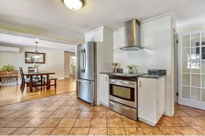 760 Lynn Fells Pkwy, Melrose, MA 02176 - Photo 9