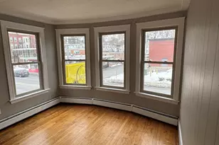 135 Lafayette Square, Haverhill, MA 01832 - Photo 11
