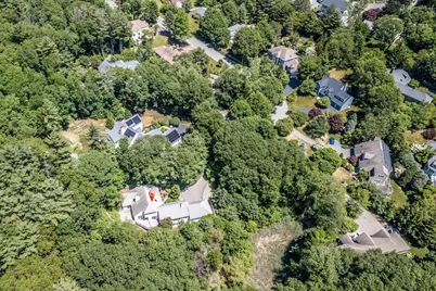 15 Fieldstone Dr, Winchester, MA 01890 - Photo 37