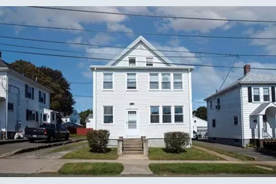 13 Nelson Rd #1, Peabody, MA 01960 - Photo 1