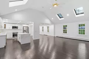 1126 Plymouth St, East Bridgewater, MA 02333 - Photo 5