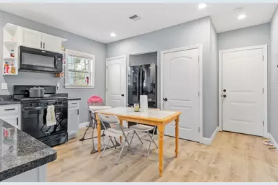 86 Houghton St, Worcester, MA 01604 - Photo 25