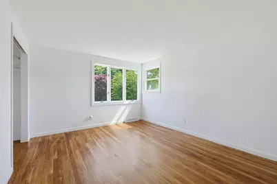 17 W Vanston Rd, Stoughton, MA 02072 - Photo 13