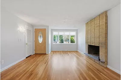 17 W Vanston Rd, Stoughton, MA 02072 - Photo 7