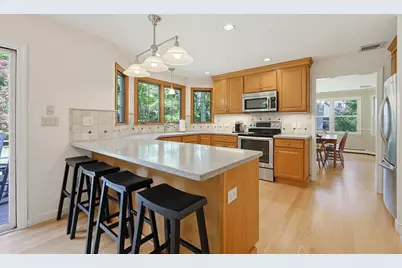164 Granite St, Medfield, MA 02052 - Photo 5