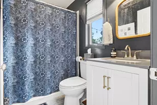 18 Roberts Rd, Medford, MA 02155 - Photo 21