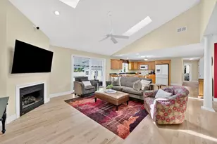 34 Gloria Dr, Westfield, MA 01085 - Photo 11