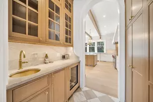 222 Grove St, Wellesley, MA 02482 - Photo 11