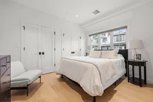 21 Crowninshield Rd, Brookline, MA 02446 - Photo 17