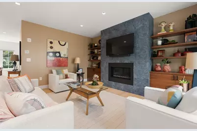 21 Crowninshield Rd #21, Brookline, MA 02446 - Photo 3