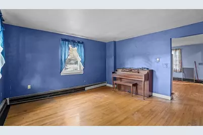119-121 Rounds Ave, East Providence, RI 02915 - Photo 3
