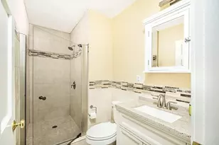 161 Walnut St, Newton, MA 02460 - Photo 9