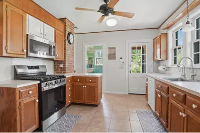 38 Oxford Street, Springfield, MA 01108 - Photo 13