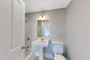 432 Norfolk St, Somerville, MA 02143 - Photo 9