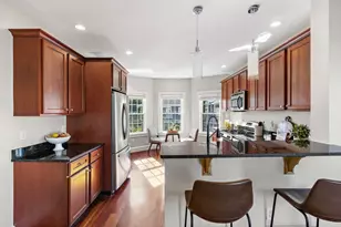 77 Adams, Medford, MA 02155 - Photo 9