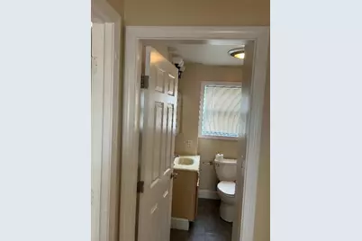 98 Kirtland St #1, Lynn, MA 01904 - Photo 5